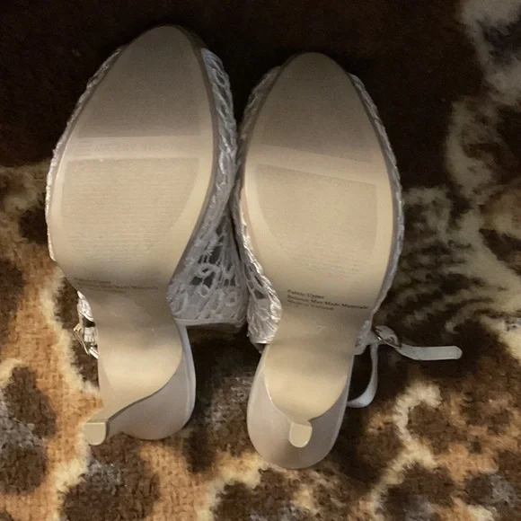 Audrey Brooke Cream Lace Peep-Toe Heels - Picture 3 of 4